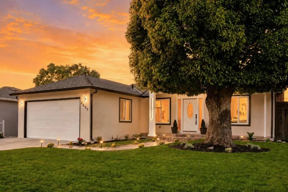 2233 W Hedding Street San Jose, CA 95128
