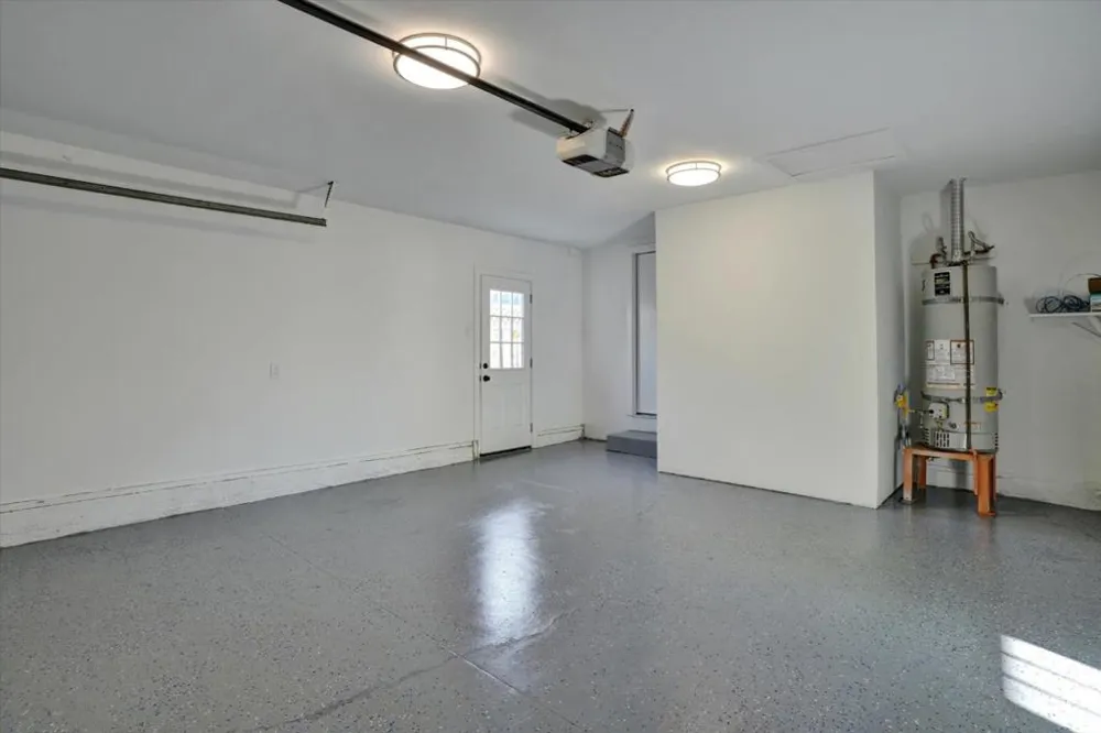 2233 W Hedding Street San Jose, CA 95128