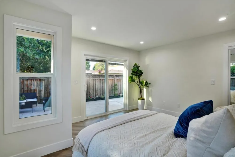 2233 W Hedding Street San Jose, CA 95128