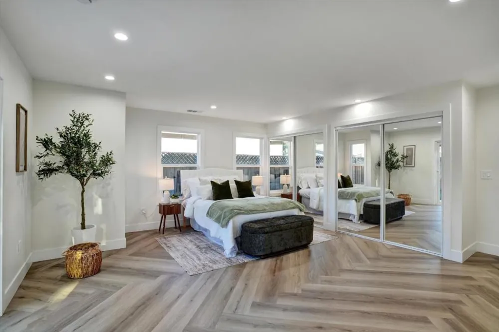 2233 W Hedding Street San Jose, CA 95128