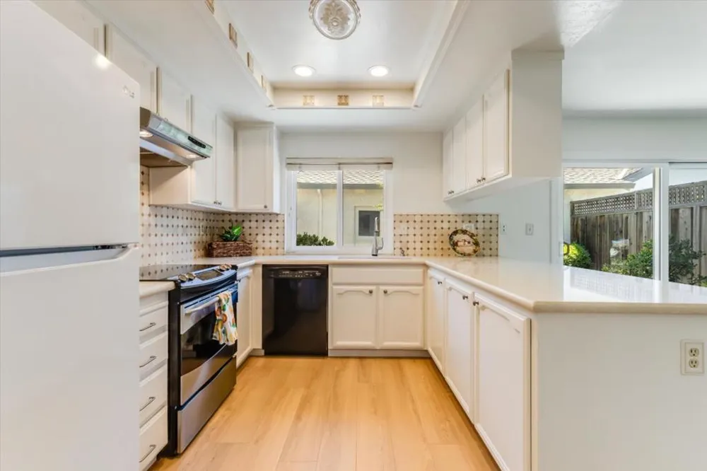 14983 Shasta Lane Morgan Hill, CA 95037
