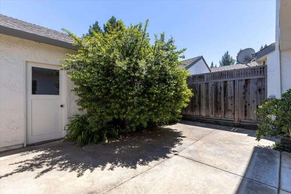 14983 Shasta Lane Morgan Hill, CA 95037