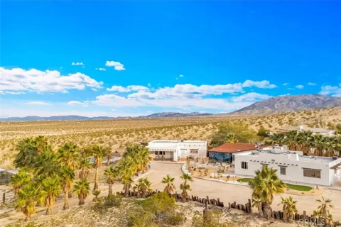 75775 Joe Davis Drive