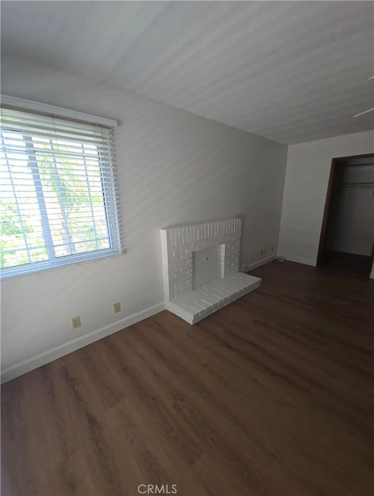 7134 Dos Rios Tujunga, CA 91042