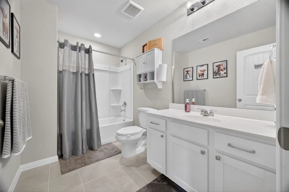411 Palo Brea Loop Hutto, TX 78634