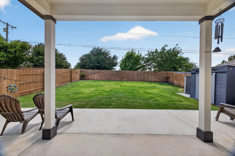 411 Palo Brea Loop Hutto, TX 78634