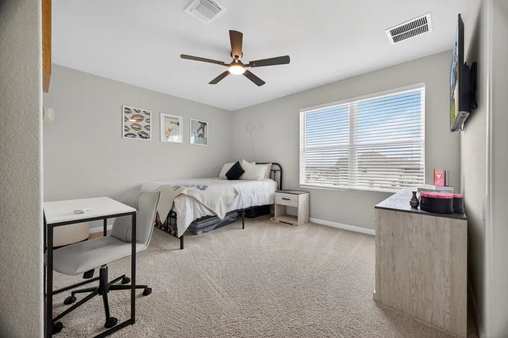 411 Palo Brea Loop Hutto, TX 78634