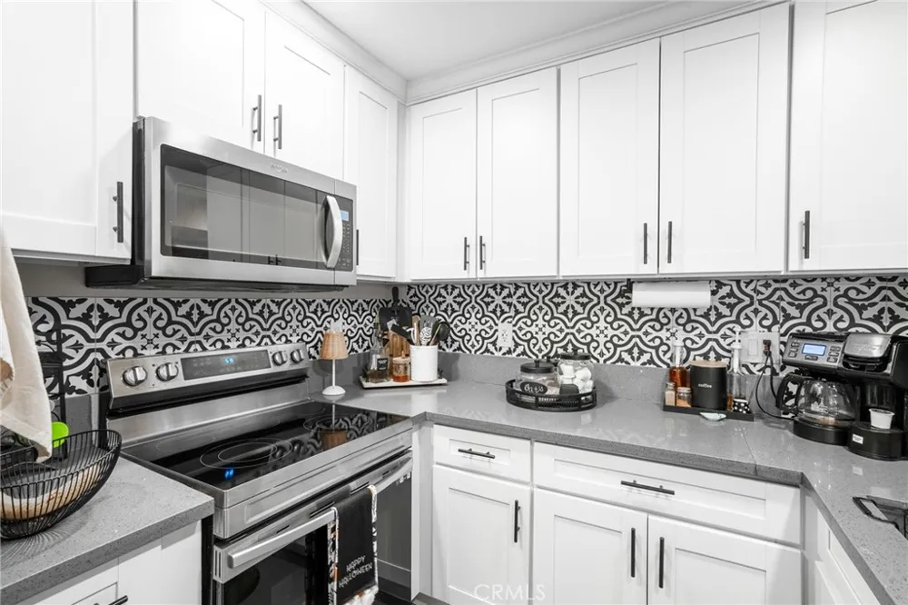 1837 Benedict Pomona, CA 91767