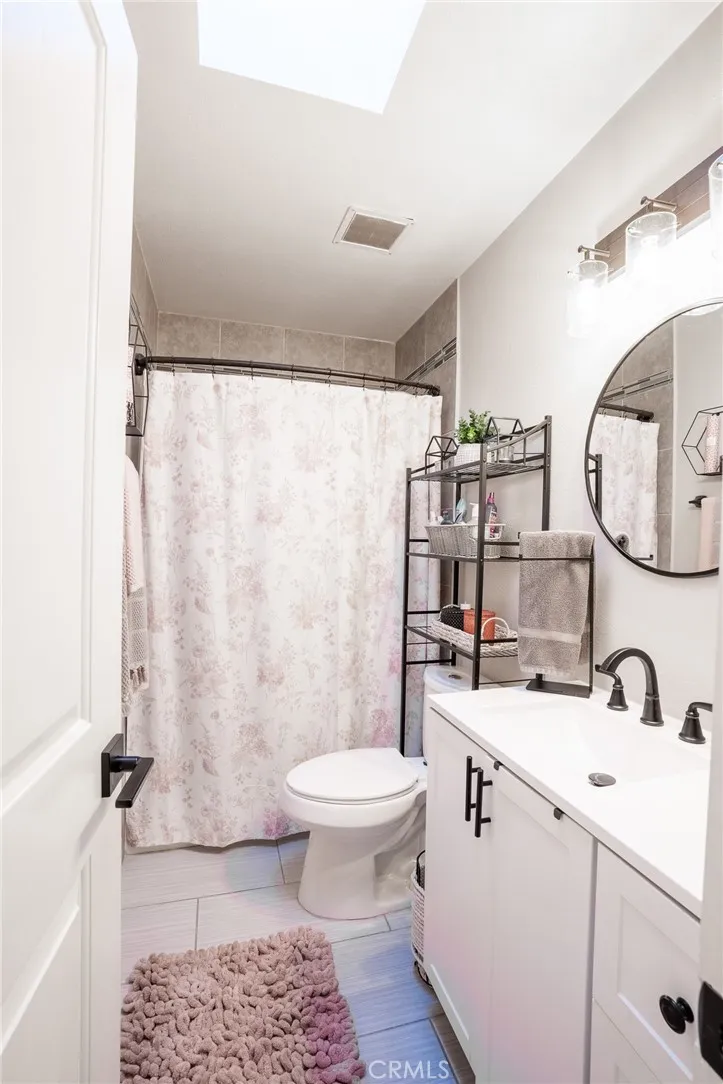 1837 Benedict Pomona, CA 91767
