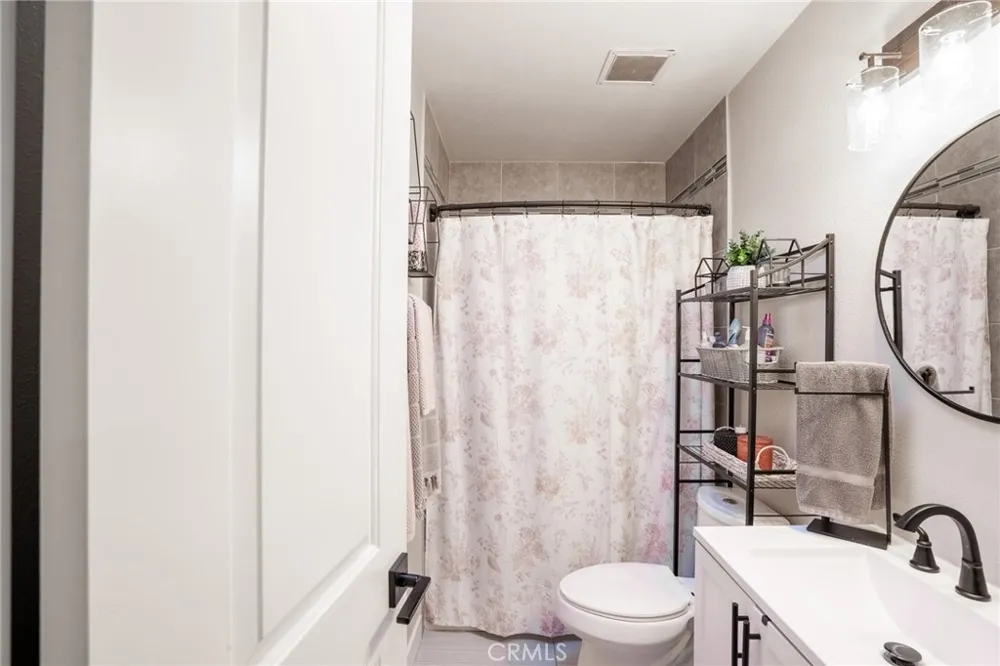 1837 Benedict Pomona, CA 91767