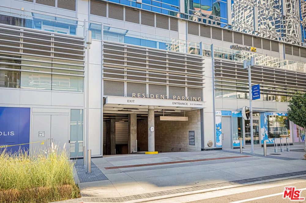 877 Francisco Street #806 Los Angeles, CA 90017