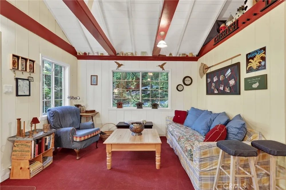 501 Dogwood Canyon Blue Jay, CA 92317
