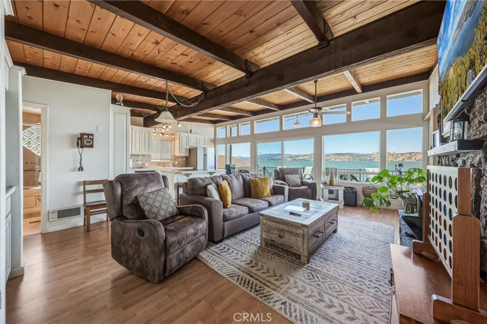12250 Baylis Cove Lower Lake, CA 95457