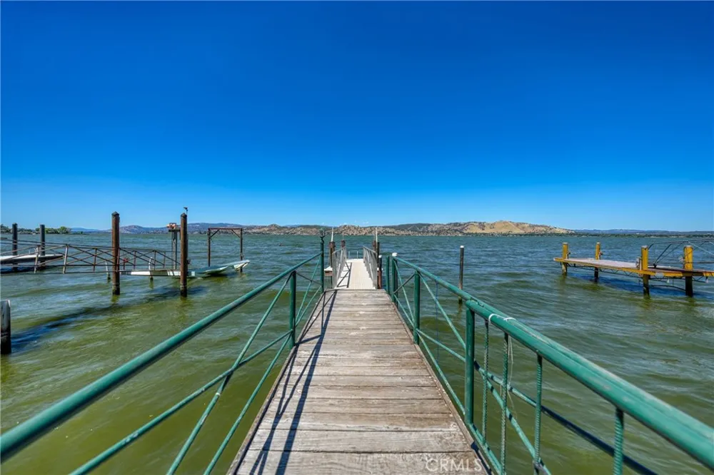 12250 Baylis Cove Lower Lake, CA 95457