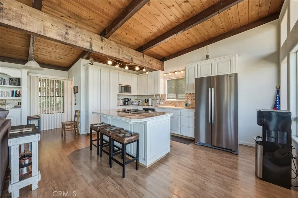 12250 Baylis Cove Lower Lake, CA 95457