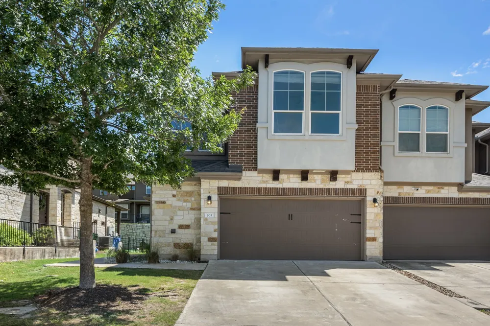 205 Homily Drive Pflugerville, TX 78660