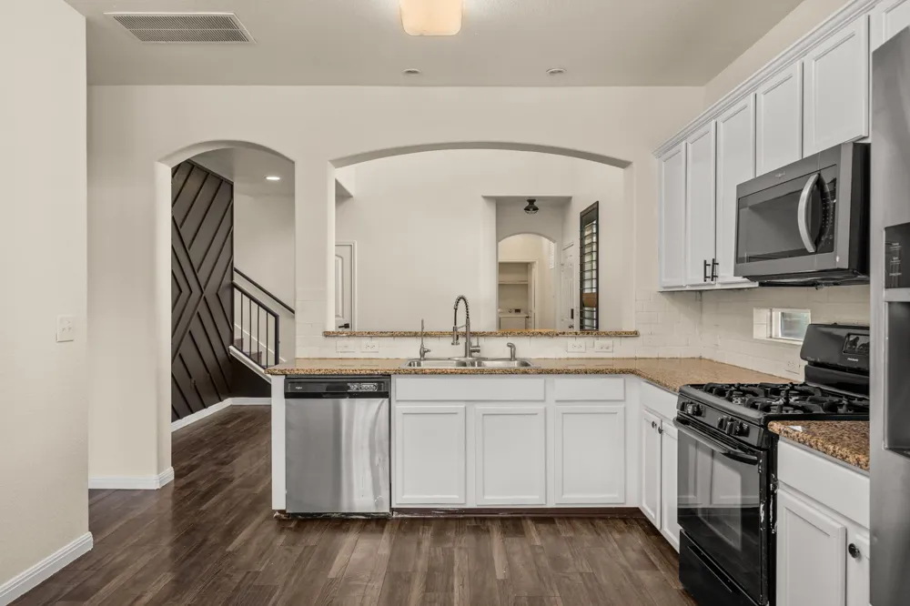 205 Homily Drive Pflugerville, TX 78660