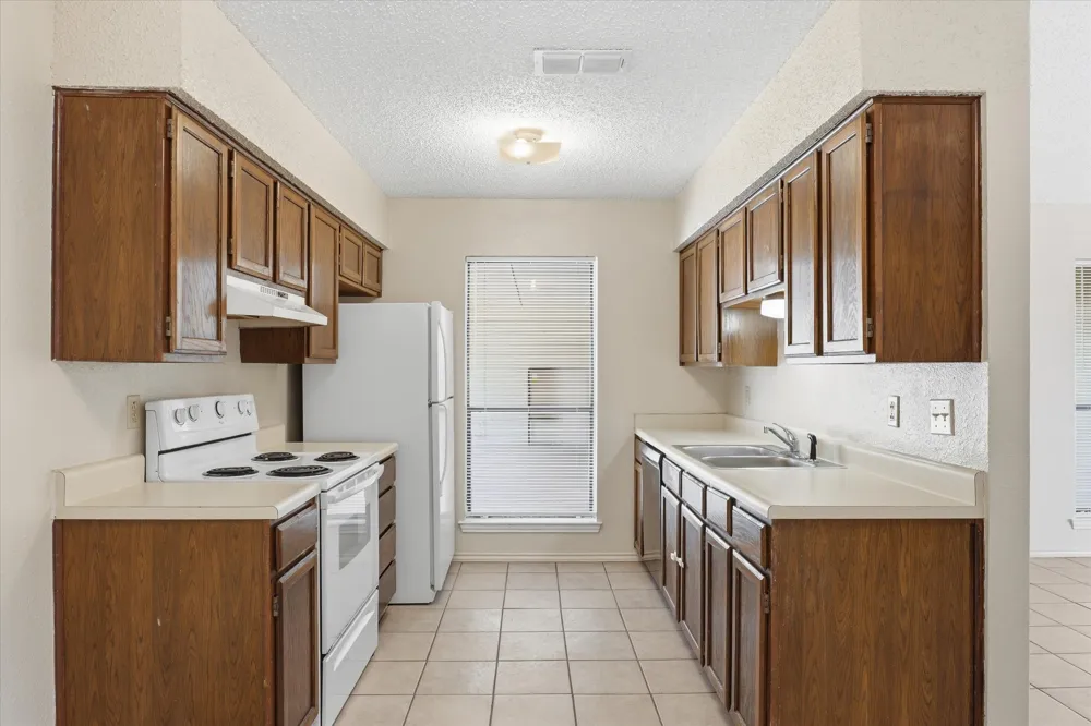 405 Whitetail Drive #B San Marcos, TX 78666