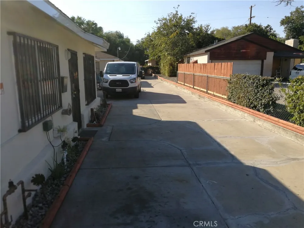 1364 Bell Street San Bernardino, CA 92404