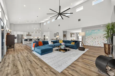 3501 Constitution Drive