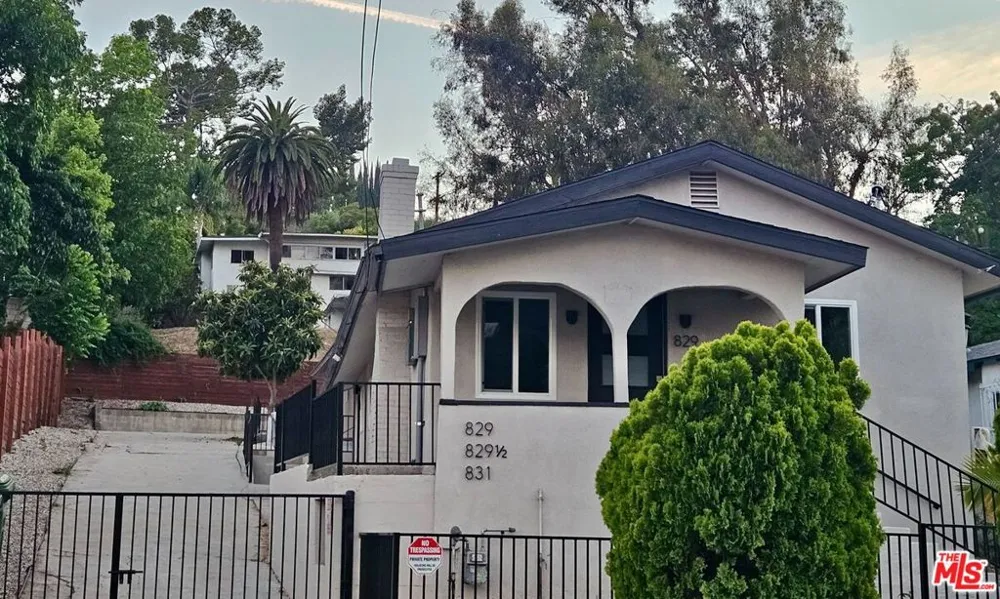 829 El Paso Drive Los Angeles, CA 90042