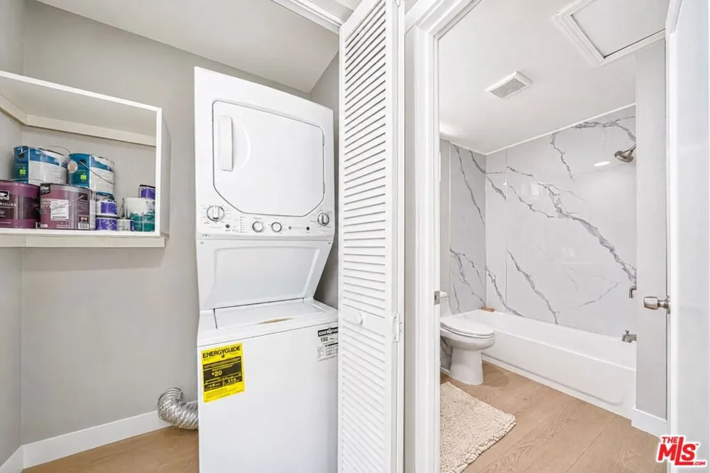 829 El Paso Drive Los Angeles, CA 90042