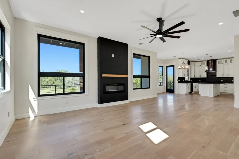 707 Broken Hills Horseshoe Bay, TX 78657