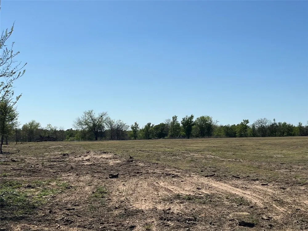 FM 619 Thrall, TX 76578