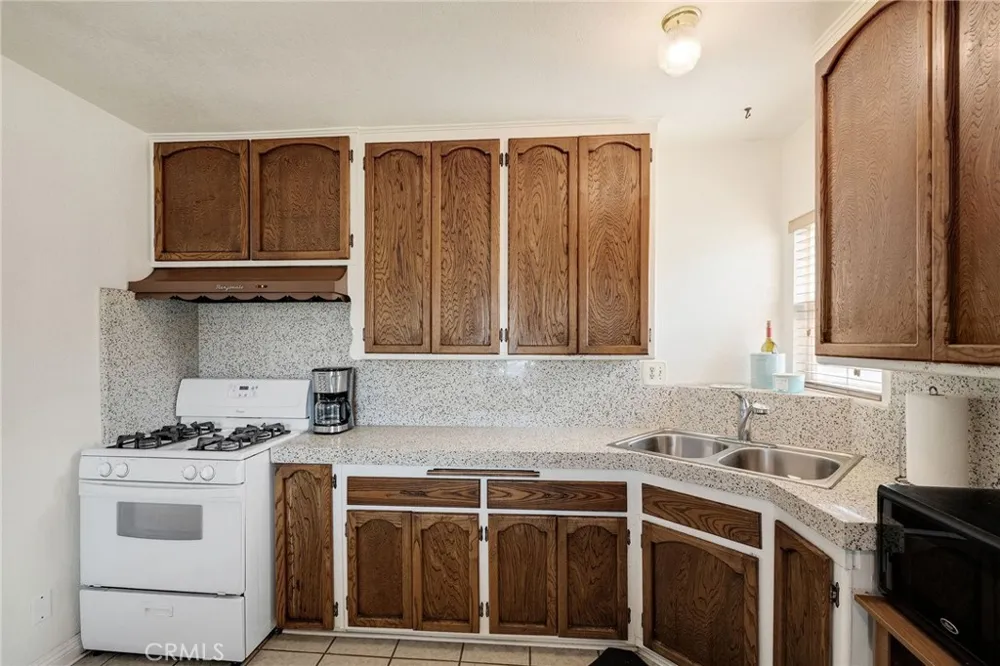 4162 W 162nd Street Lawndale, CA 90260