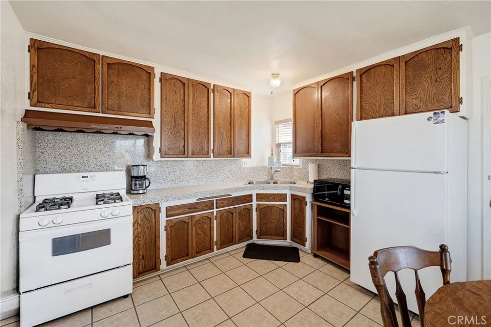 4162 W 162nd Street Lawndale, CA 90260