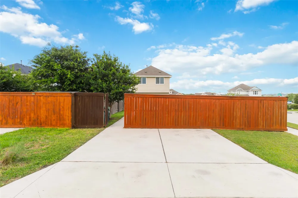 436 Spiny Lizard Lane San Marcos, TX 78666