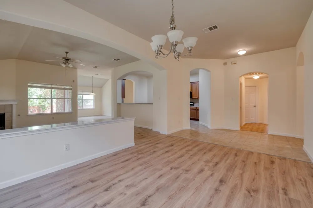 4499 Heritage Well Lane Round Rock, TX 78665