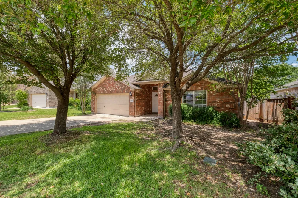 4499 Heritage Well Lane Round Rock, TX 78665