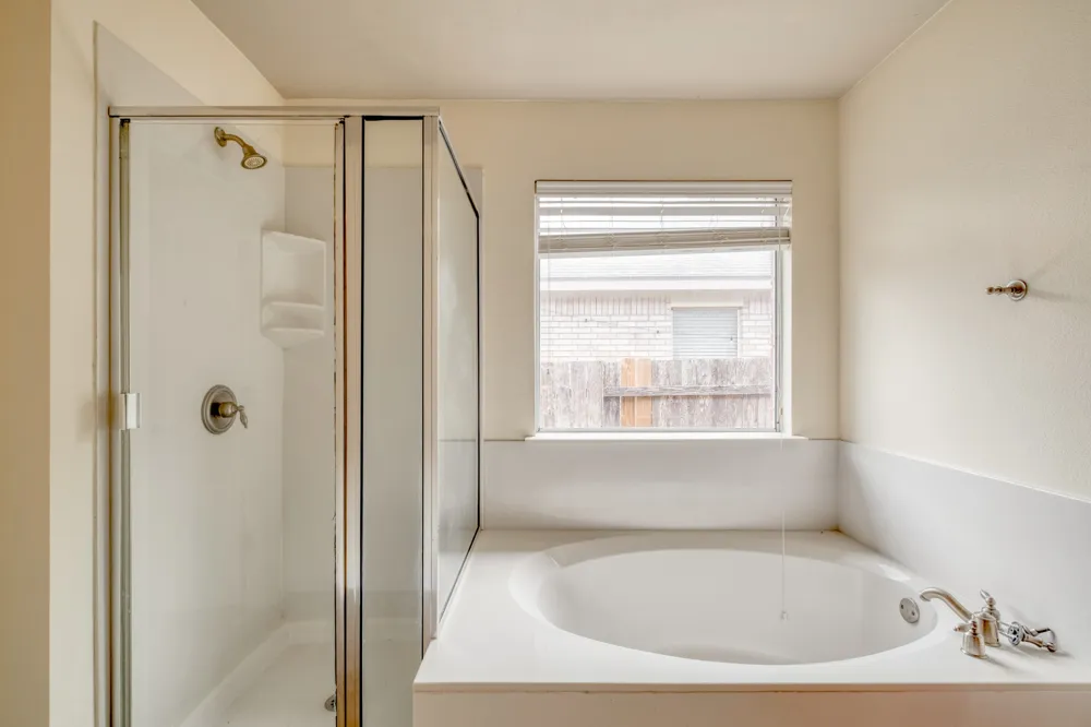 4499 Heritage Well Lane Round Rock, TX 78665
