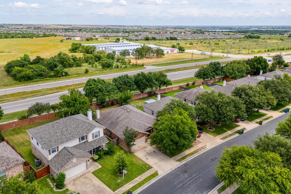 4499 Heritage Well Lane Round Rock, TX 78665