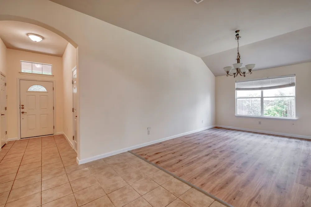 4499 Heritage Well Lane Round Rock, TX 78665