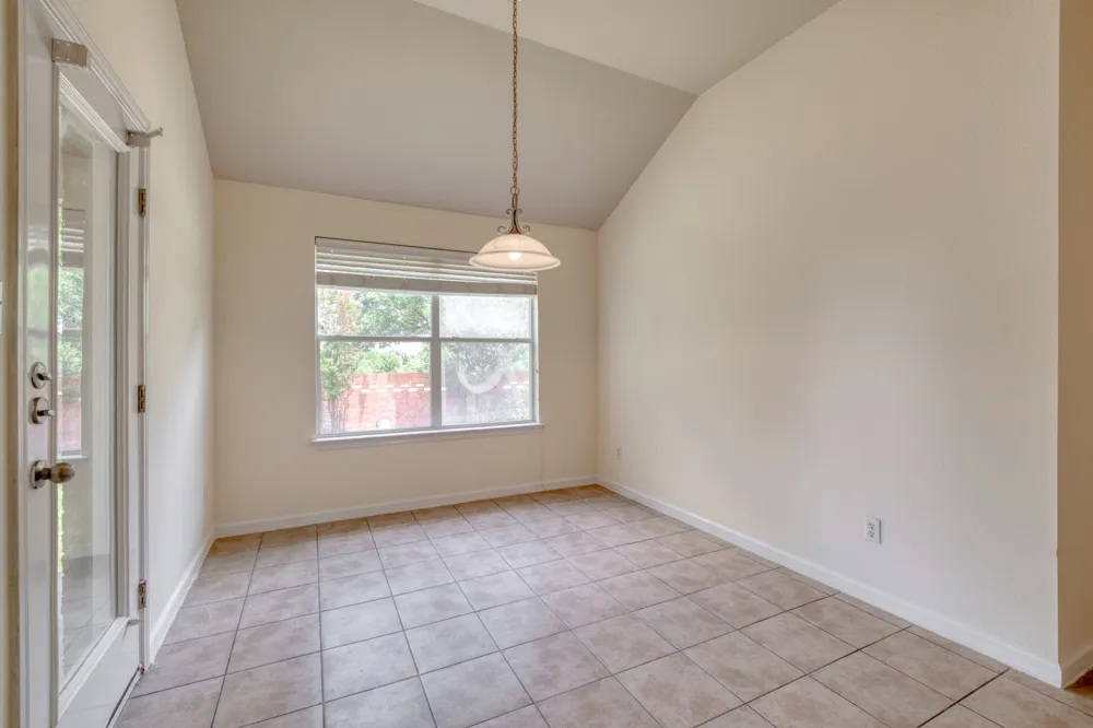 4499 Heritage Well Lane Round Rock, TX 78665