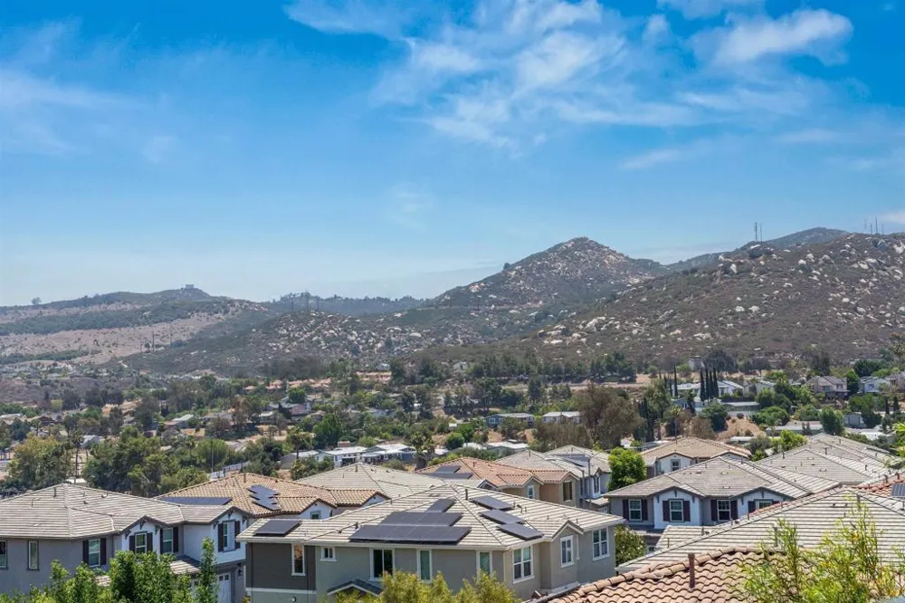 13238 Mystic Way Lakeside, CA 92040