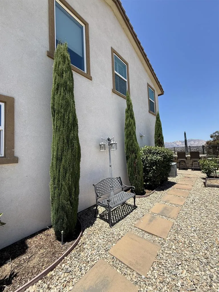13238 Mystic Way Lakeside, CA 92040