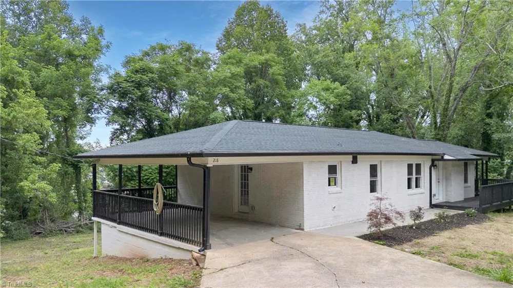 218 Palmer Street NW Lenoir, NC 28645