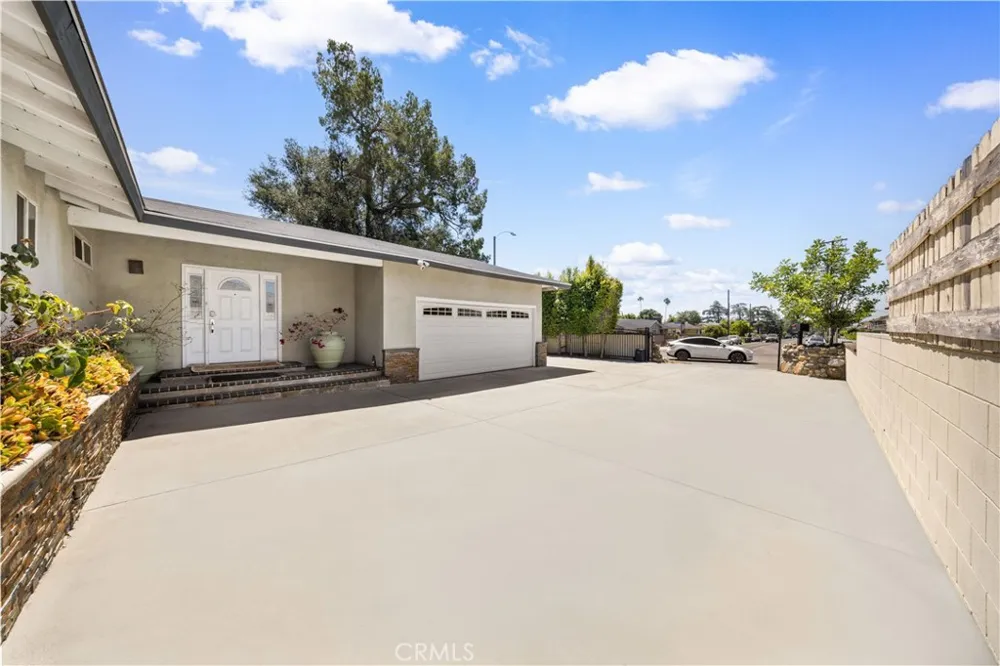 9163 Duarte Road San Gabriel, CA 91775