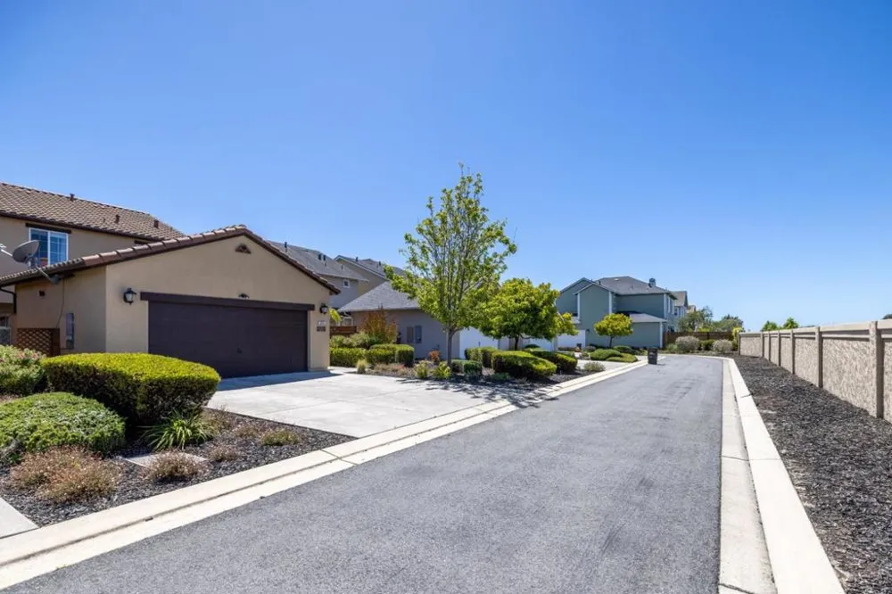 18587 Mcclellan Circle Marina, CA 93933