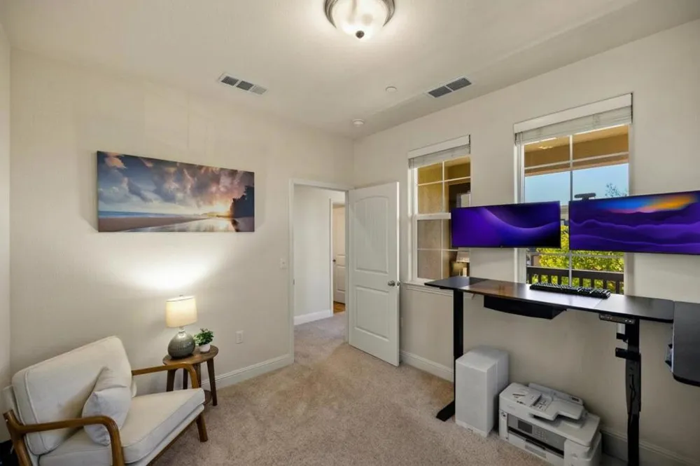 18587 Mcclellan Circle Marina, CA 93933