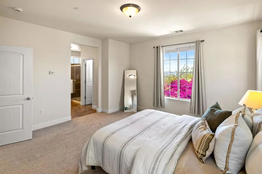 18587 Mcclellan Circle Marina, CA 93933