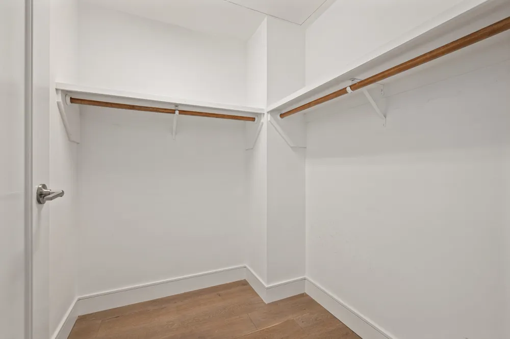 222 West Avenue #2507 Austin, TX 78701
