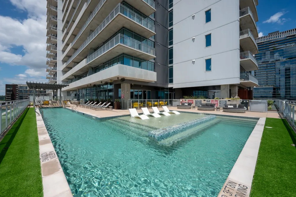 222 West Avenue #2507 Austin, TX 78701
