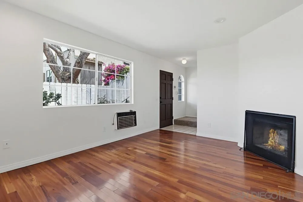 4536 Arizona #2 San Diego, CA 92116