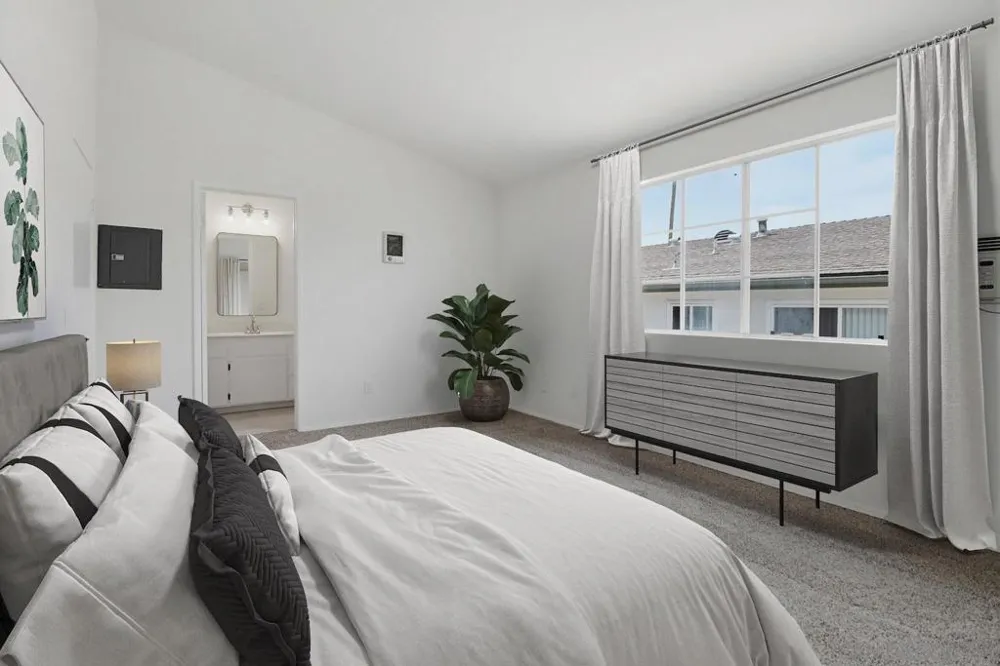 4536 Arizona #2 San Diego, CA 92116