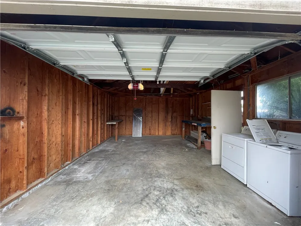 356 California Street Coalinga, CA 93210