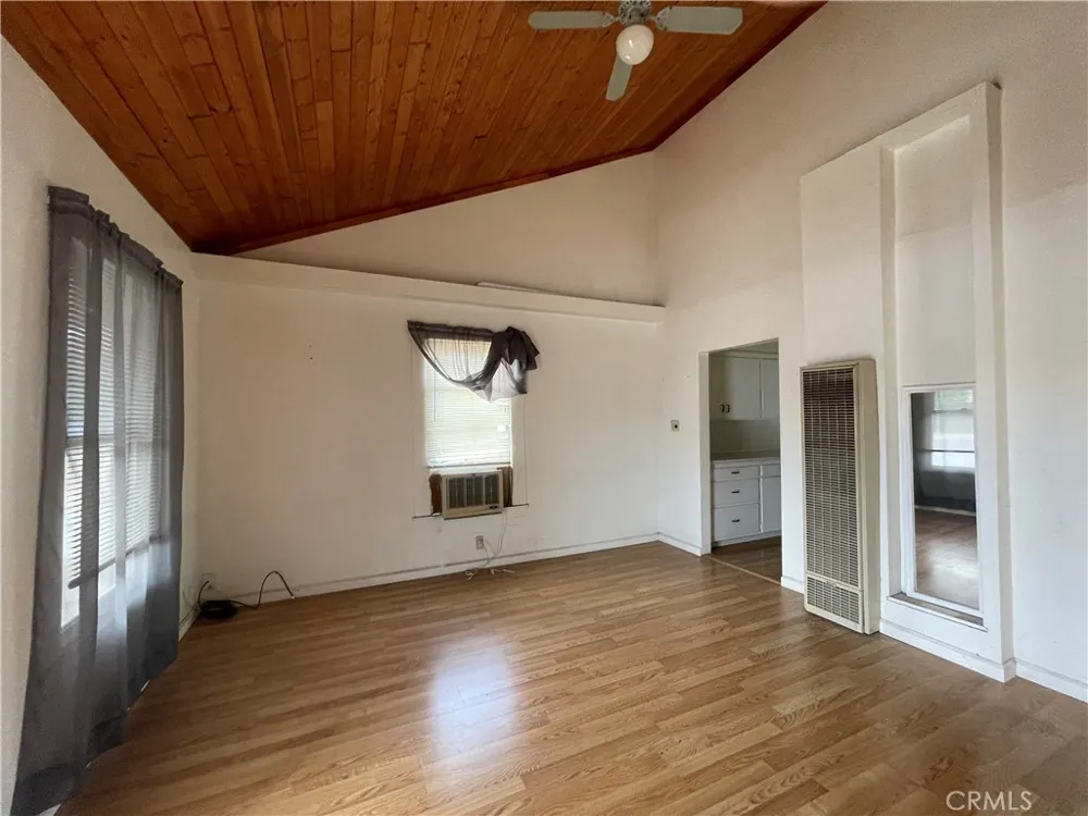 356 California Street Coalinga, CA 93210